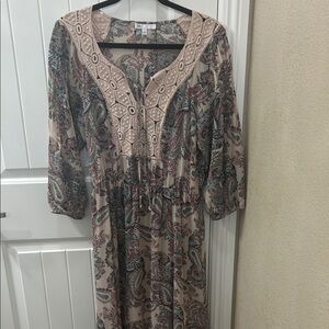 DR2 Beige Paisley Boho Maxi Dress